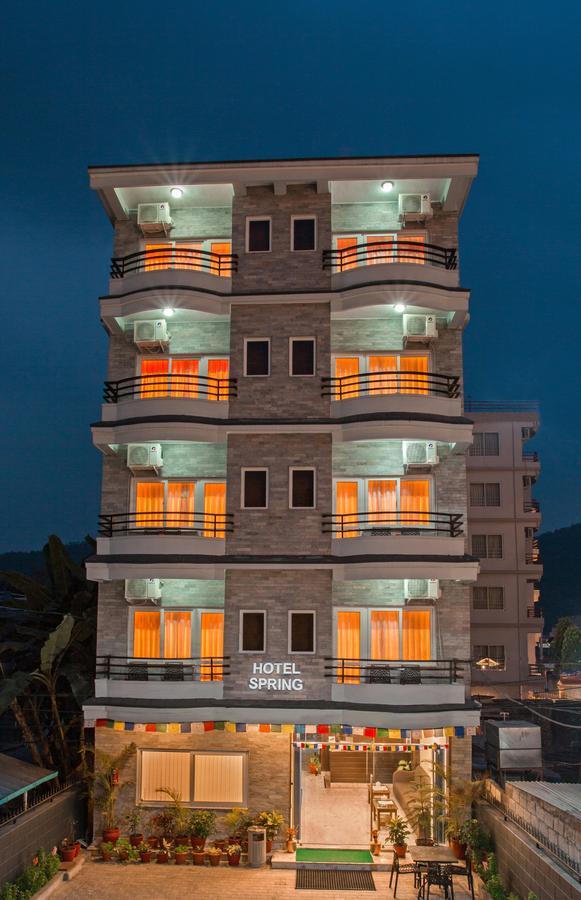 Hotel Spring بوكْرا المظهر الخارجي الصورة