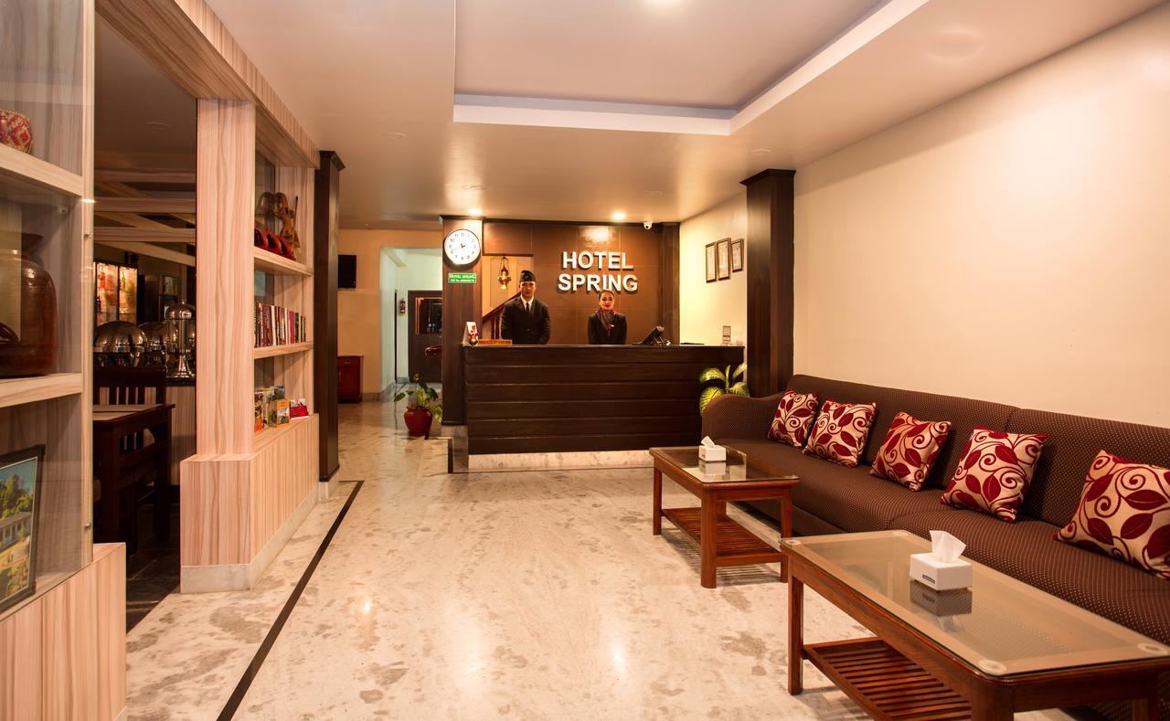 Hotel Spring بوكْرا المظهر الخارجي الصورة