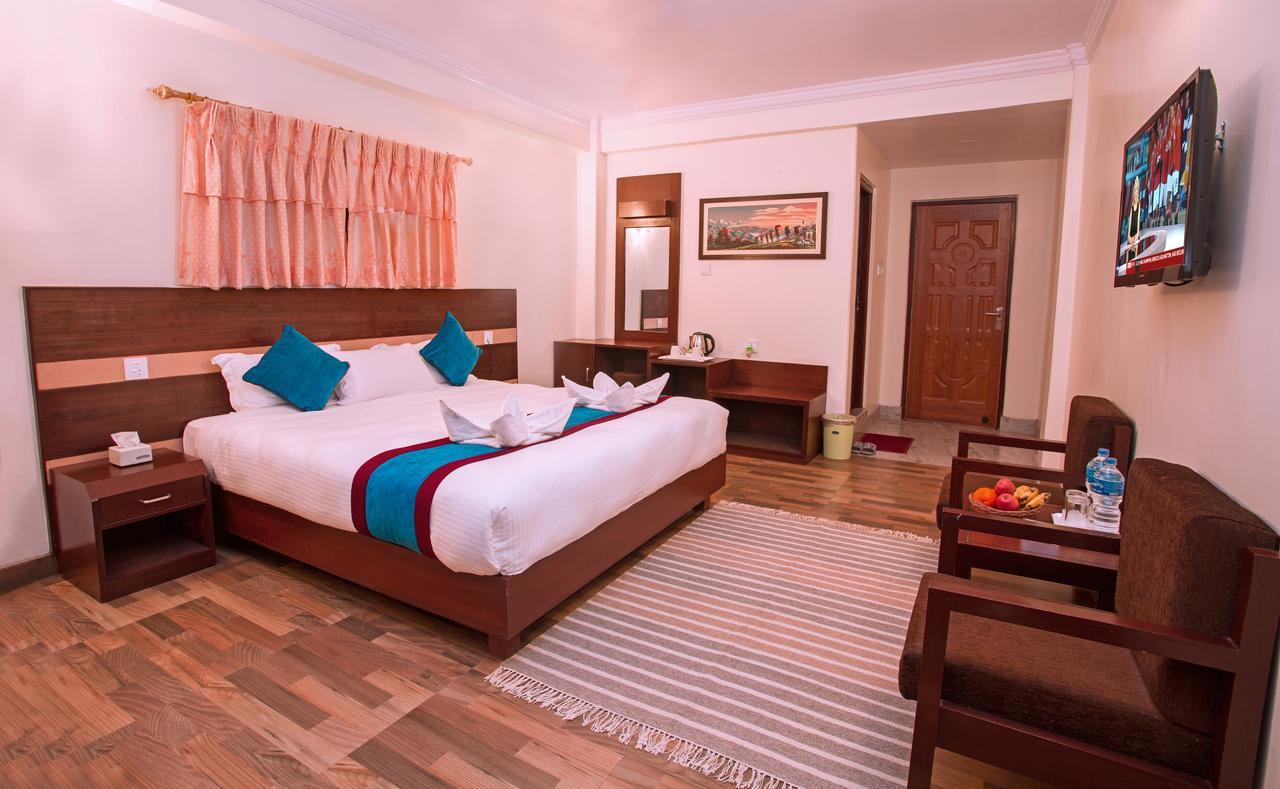 Hotel Spring بوكْرا المظهر الخارجي الصورة